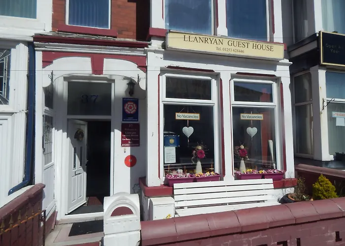 Llanryan Guest House Blackpool